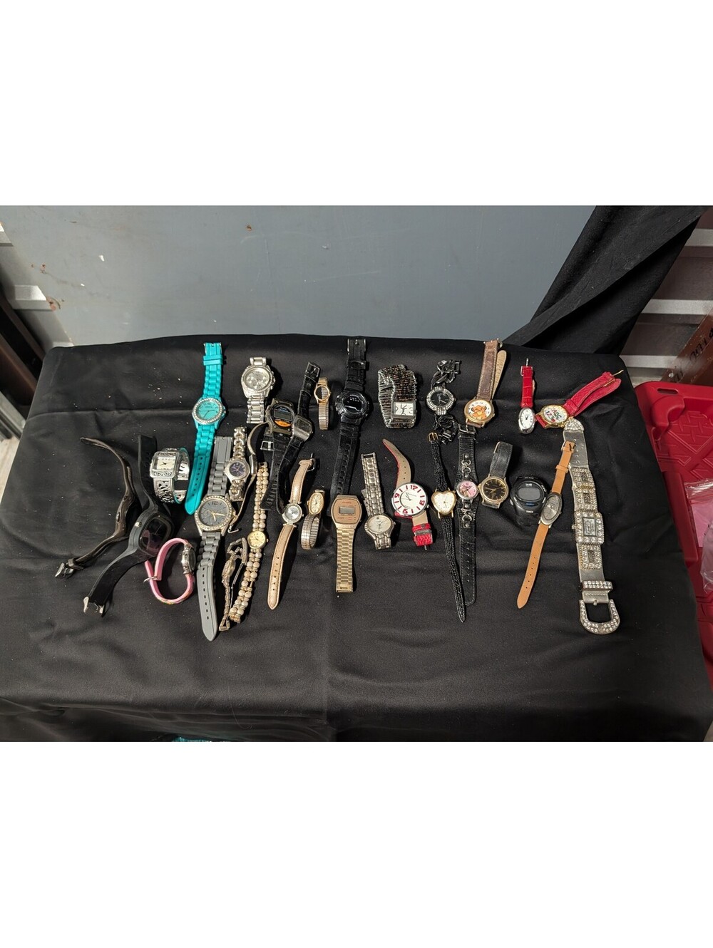 Lot 30 Watches Parts Repair Flea Market Resell